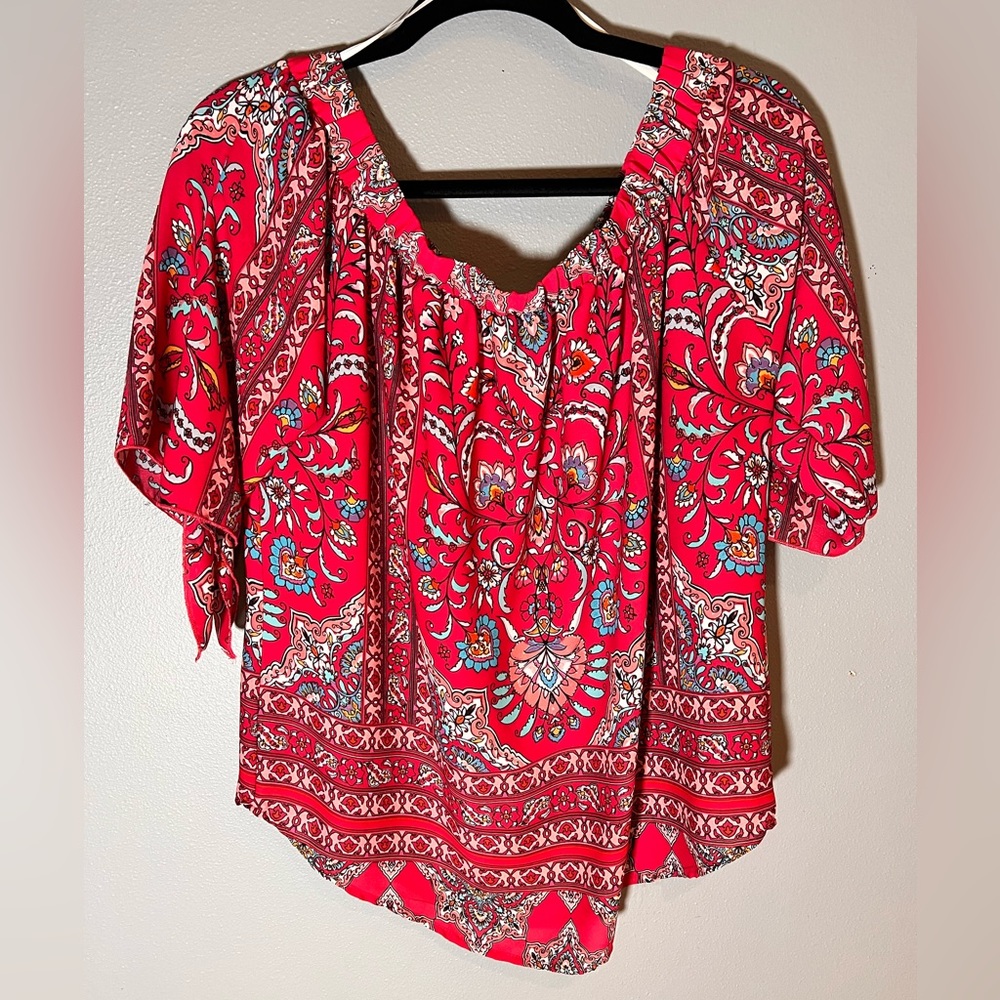 ReneeC Off/On the Shoulder Pink Patterned Top Sz M